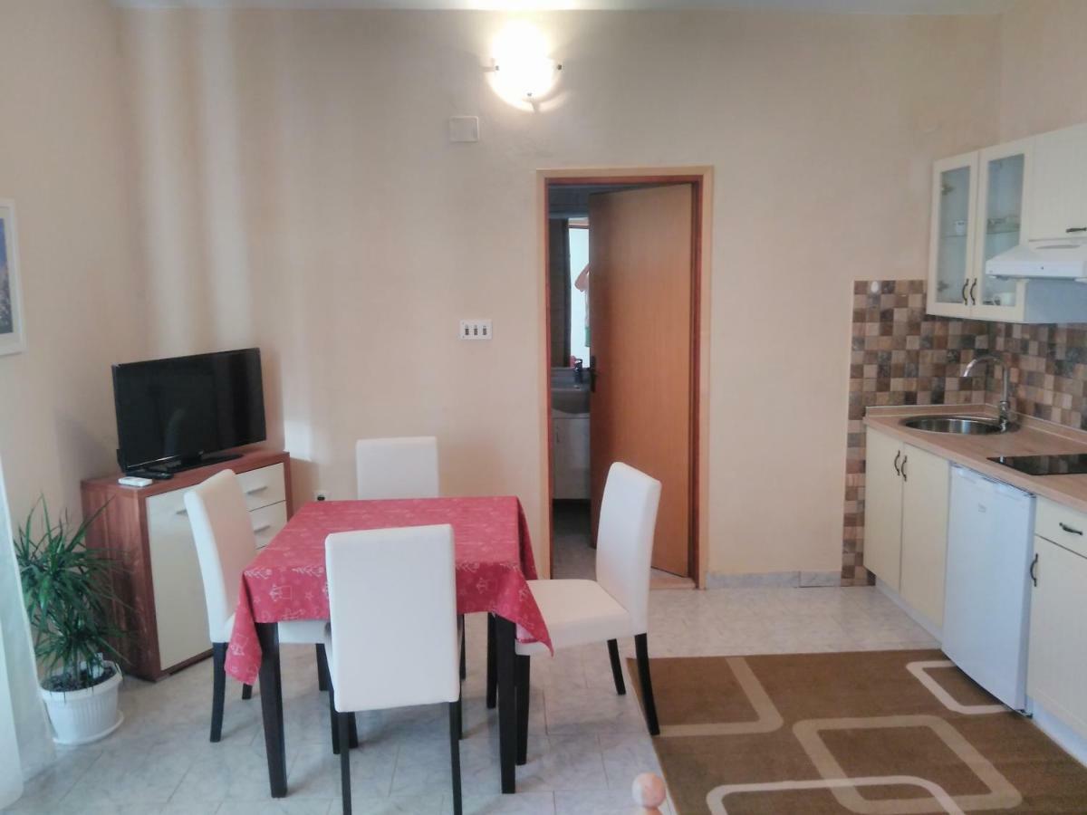 Apartmani Vinka Medulin Exterior foto
