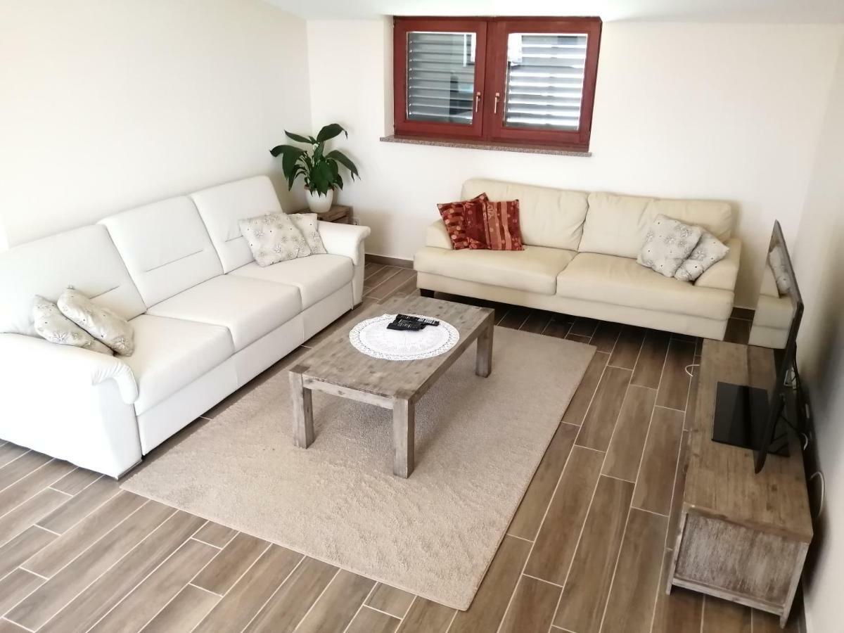 Apartmani Vinka Medulin Exterior foto